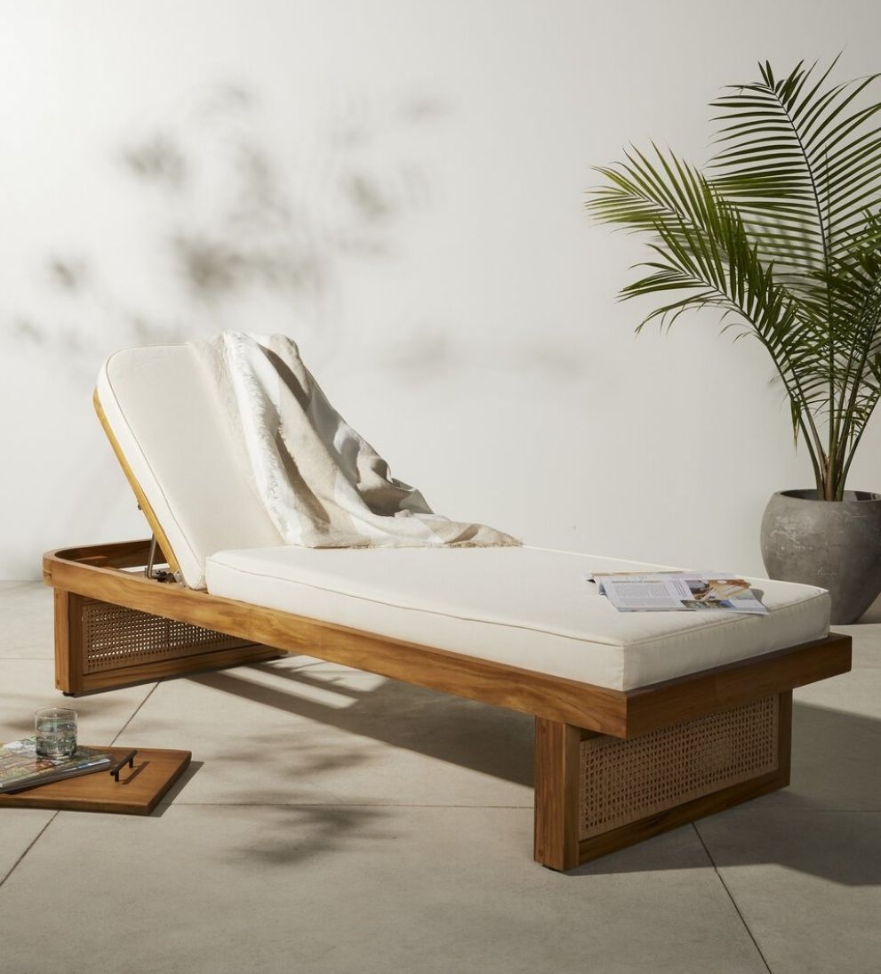 Merit Outdoor Chaise Lounge Outdoor